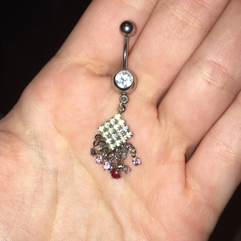 Dangly belly button ring